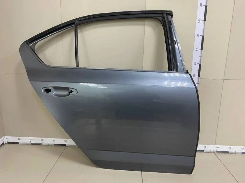 Дверь задняя правая Skoda Octavia (A7) 2013>