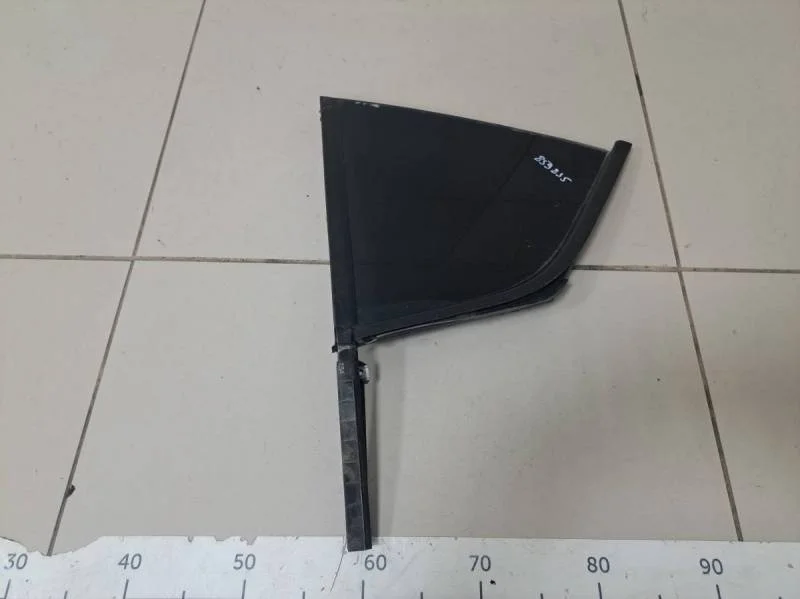 Стекло двери задней левой (форточка) Skoda Octavia (A7) 2013>