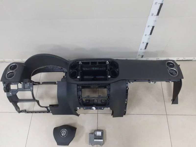 Подушка безопасности (комплект) Volkswagen Tiguan (5N1) 2007-2011
