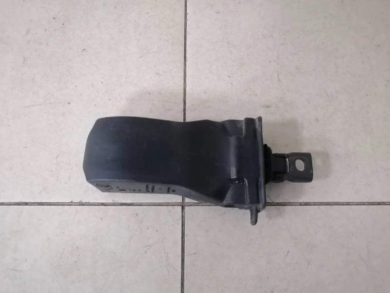 Ограничитель двери Volkswagen Polo (Sed RUS) 2011>