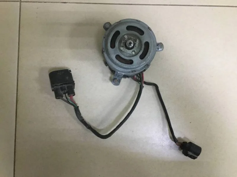 Моторчик вентилятора Volkswagen Tiguan (5N1) 2007-2011