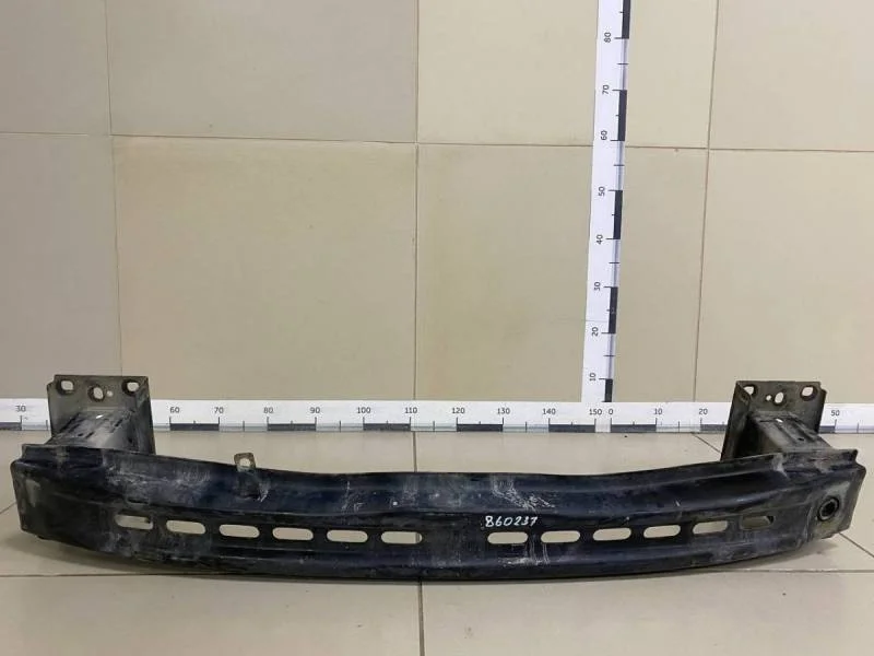 Усилитель переднего бампера Skoda Octavia (A7) 2013>