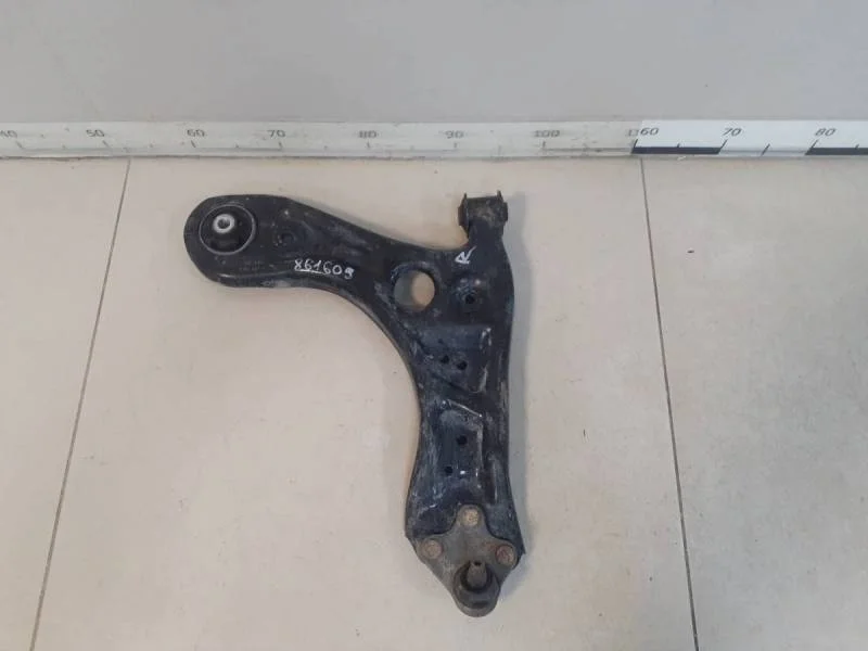 Рычаг передний правый Volkswagen Polo (Sed RUS) 2011>