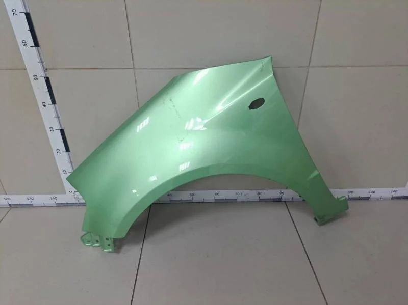 Крыло переднее левое Suzuki SX4 2006-2013