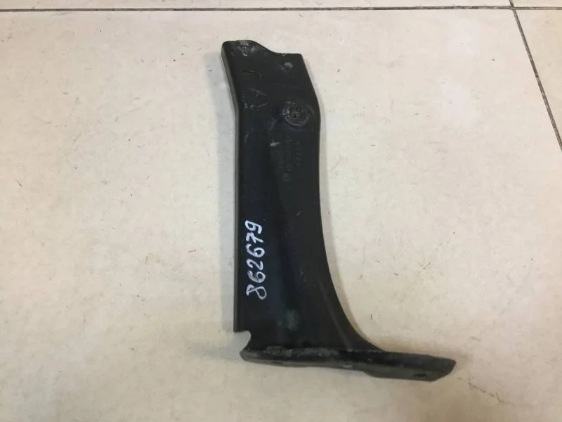 Кронштейн крепления крыла Skoda Octavia (A7) 2013>