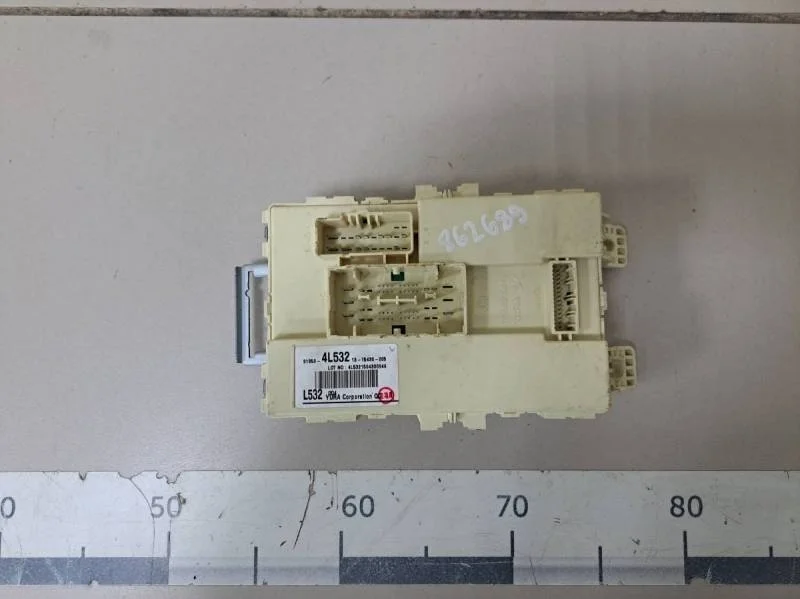 Блок предохранителей Hyundai Solaris 2010-2017