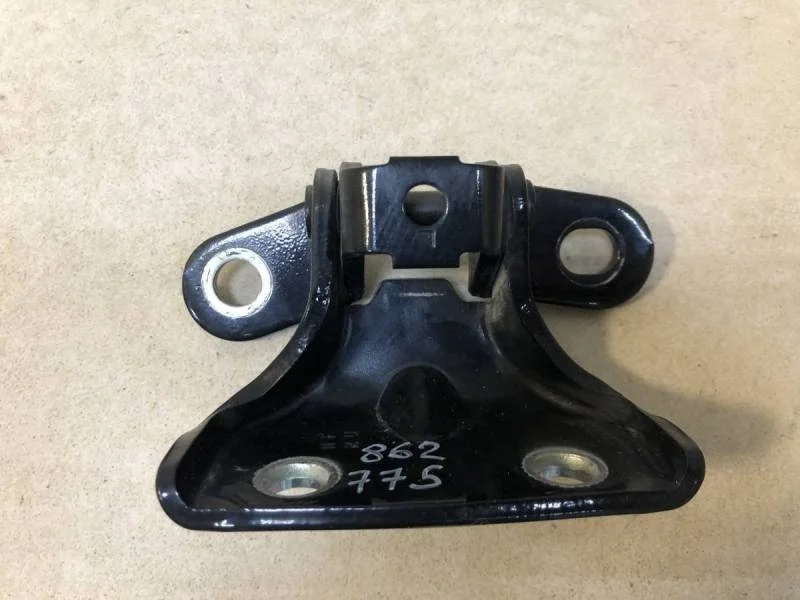 Петля двери задней левой верхняя Hyundai ix35 (LM) 2010-2015