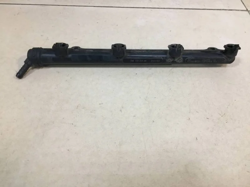 Рейка топливная (рампа) Skoda Octavia (A7) 2013>