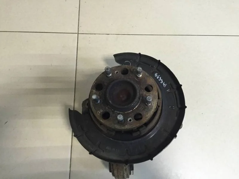 Кулак поворотный задний правый Hyundai ix35 (LM) 2010-2015