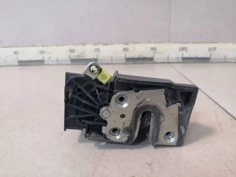 Замок двери задней левой Renault Logan (2) 2014>