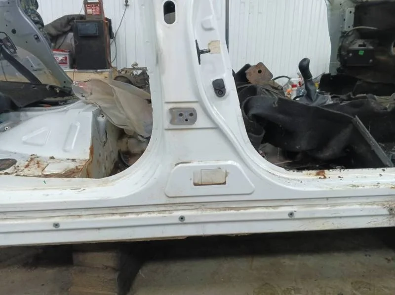 Порог со стойкой правый Nissan Almera 3 (G11, G15) 2012>