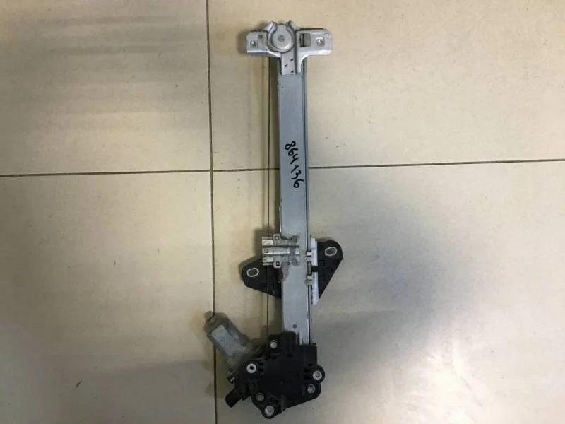 Стеклоподъемник электр. задний правый Honda CR-V 2007-2012