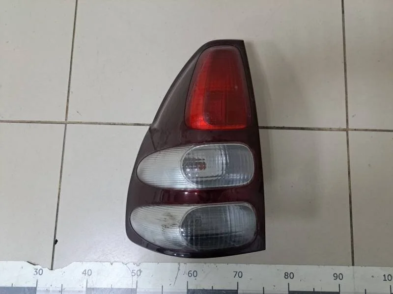 Фонарь задний левый Toyota Land Cruiser Prado (J120) 2002-2009