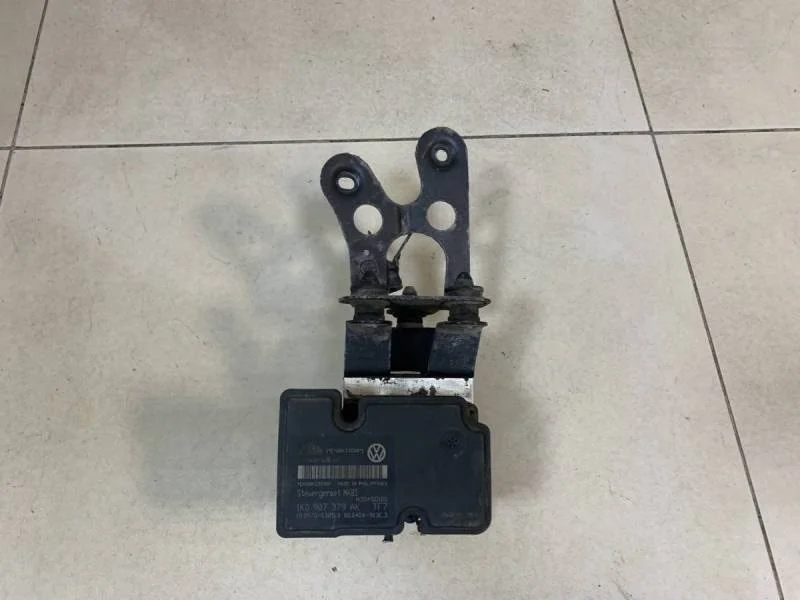 Блок ABS (насос) Skoda Octavia (A5 1Z-) 2004-2013