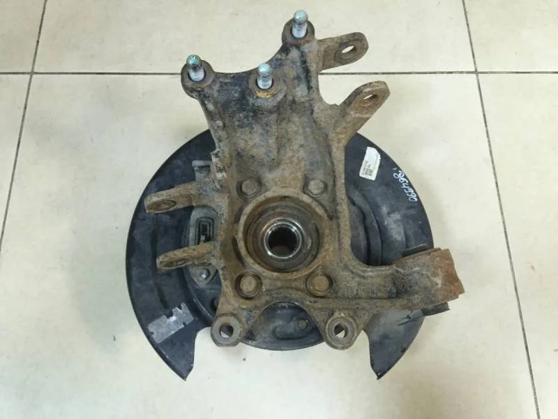 Кулак поворотный задний левый Kia Sportage 4 (QL) 2016>