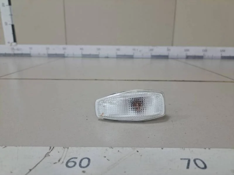 Повторитель на крыло Hyundai Getz 2002-2010