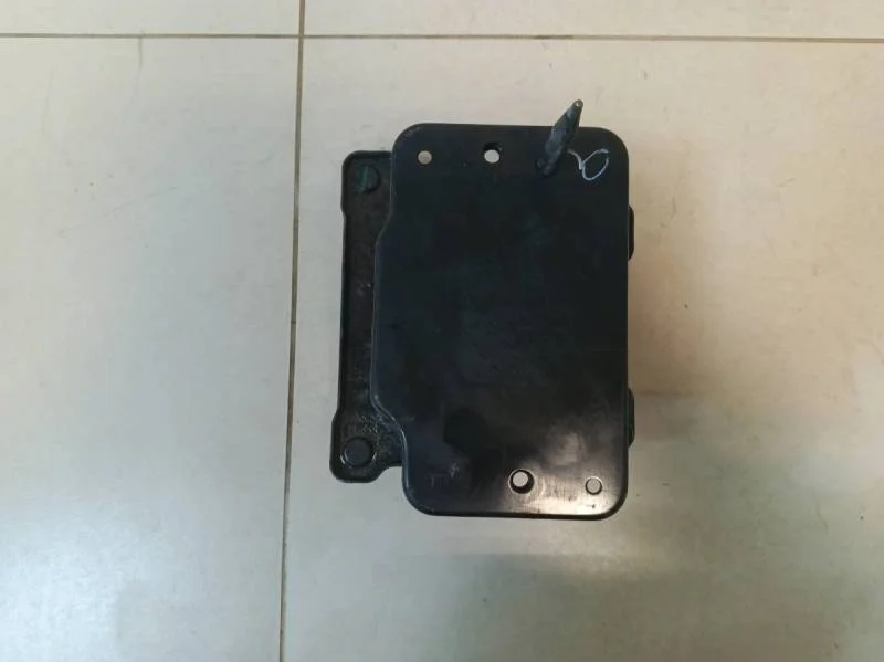 Кронштейн усилителя заднего бампера Kia Sportage 4 (QL) 2016>