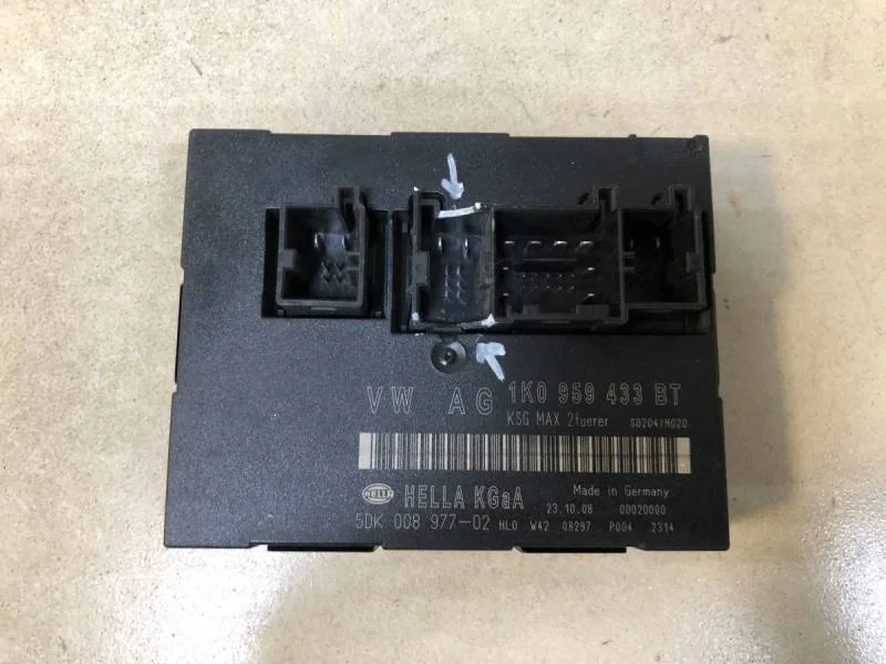 Блок комфорта Volkswagen Jetta (1K) 2006-2011