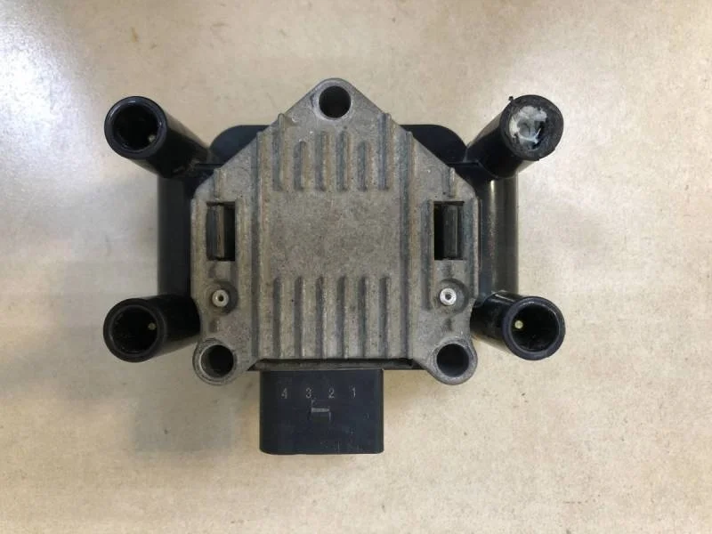 Катушка зажигания Volkswagen Jetta (1K) 2006-2011