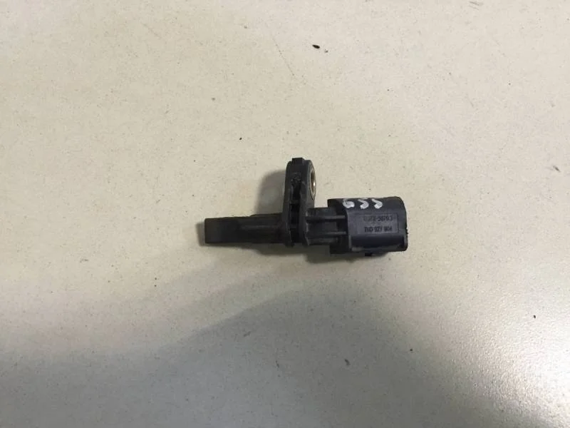 Датчик ABS передний правый Volkswagen Jetta (1K) 2006-2011