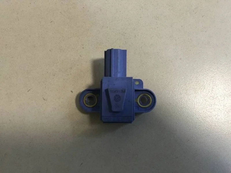 Датчик AIR BAG Volkswagen Jetta (1K) 2006-2011