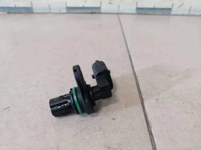 Датчик положения распредвала Opel Astra H / Family 2004-2015