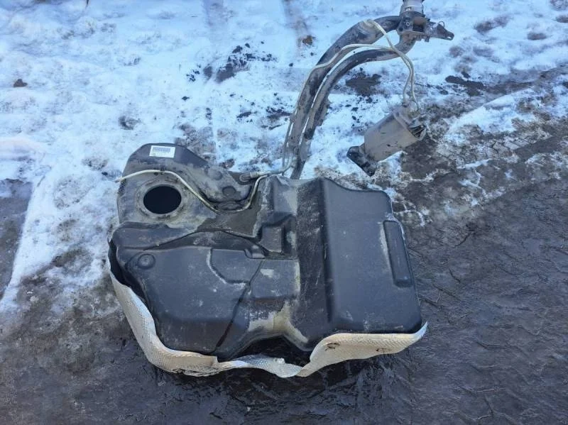 Бак топливный Volkswagen Passat B6 2005-2010