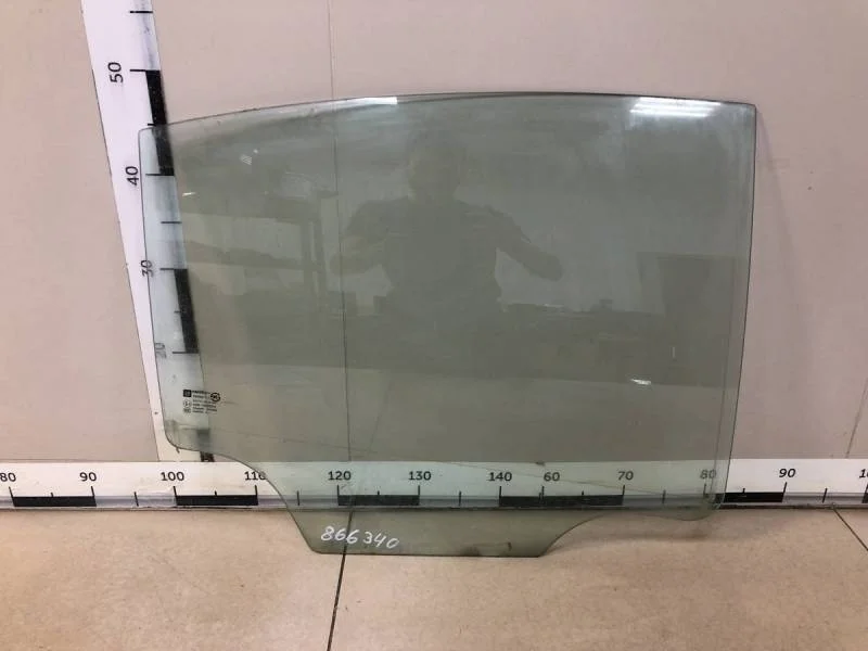 Стекло двери задней правой Chevrolet Cruze (J300) 2009-2016