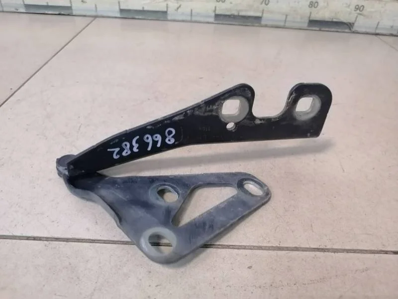 Петля капота левая Opel Astra H / Family 2004-2015