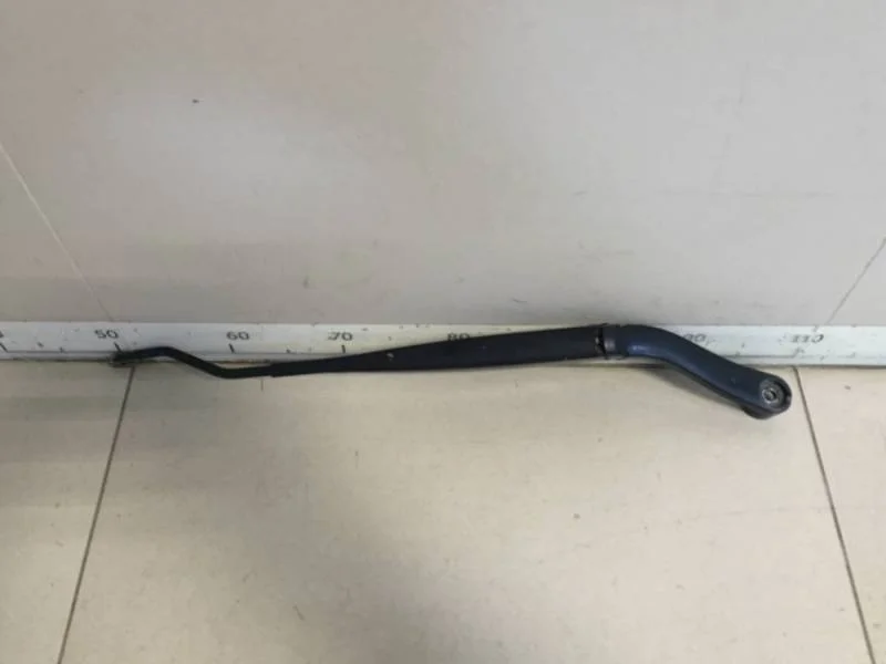 Поводок стеклоочистителя передний левый Chevrolet Cruze (J300) 2009-2016