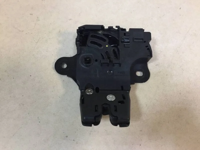 Замок багажника Chevrolet Aveo T300 2011>