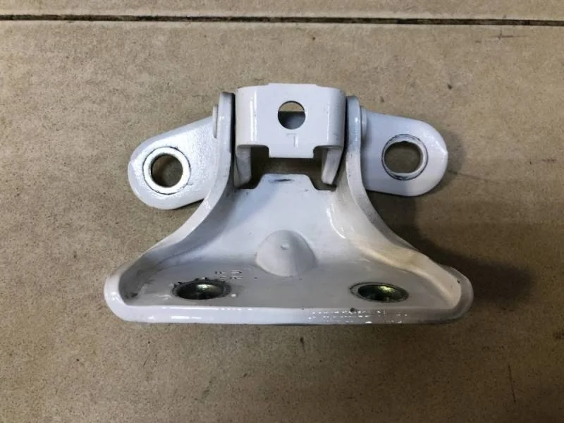 Петля двери задней левой верхняя Hyundai i30 (GD) 2012>