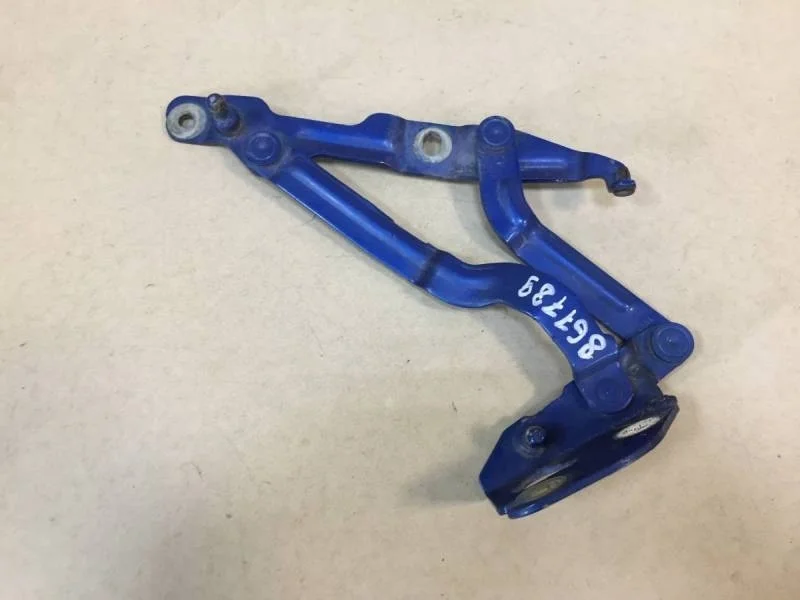 Петля крышки багажника Volkswagen Bora (1J) 1998-2005