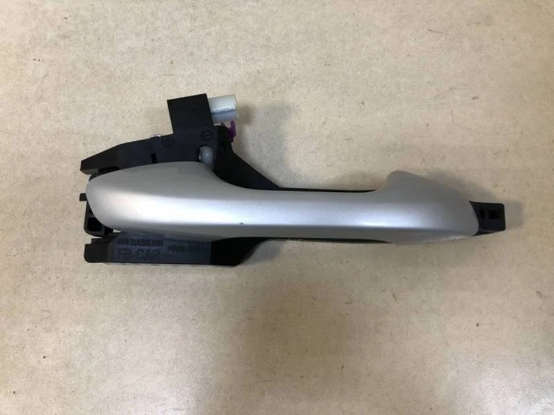 Ручка двери задней наружная правая Kia Rio 4 (FB) 2017>