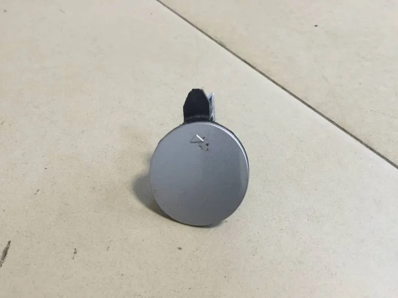 Заглушка буксировочного крюка Kia Rio 4 (FB) 2017>