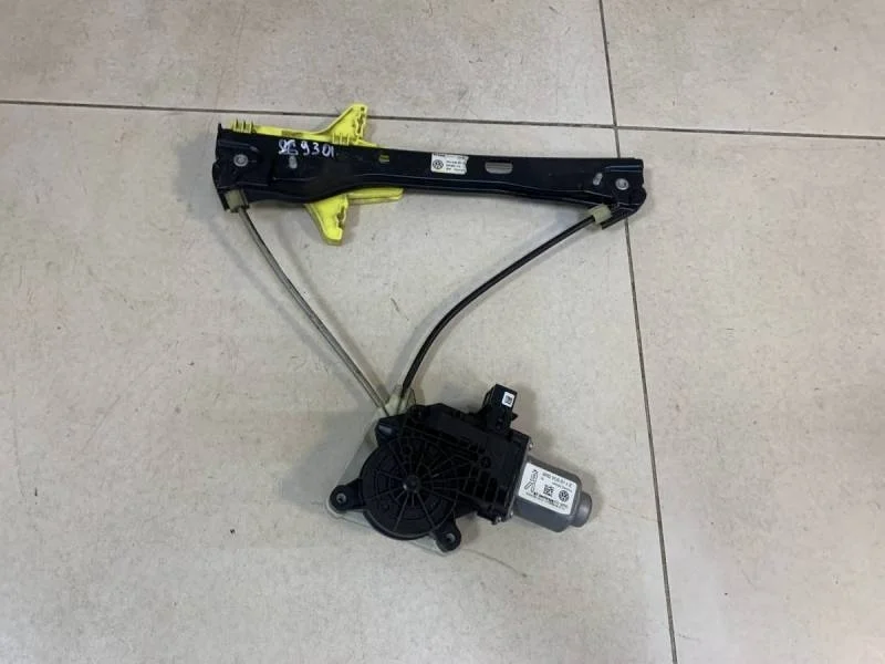 Стеклоподъемник электр. задний левый Volkswagen Polo (Sed RUS) 2011>