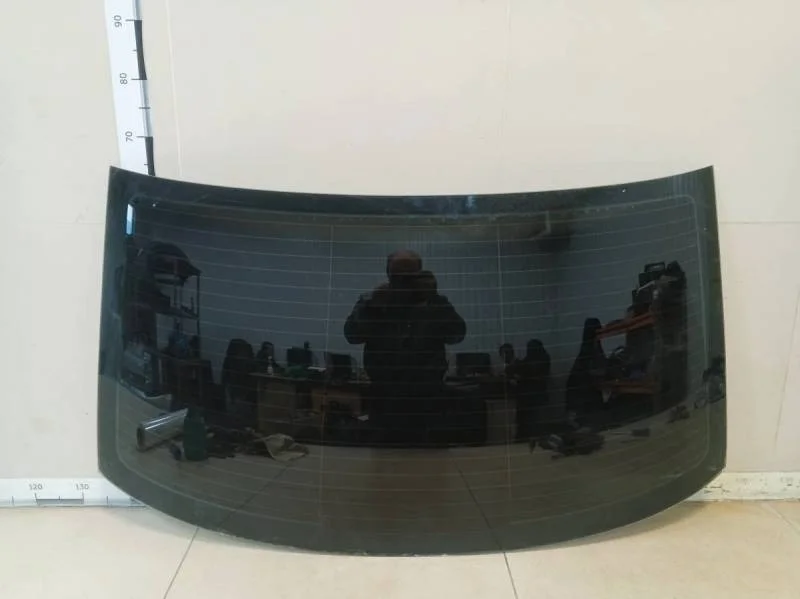 Стекло заднее Volkswagen Polo (Sed RUS) 2011>