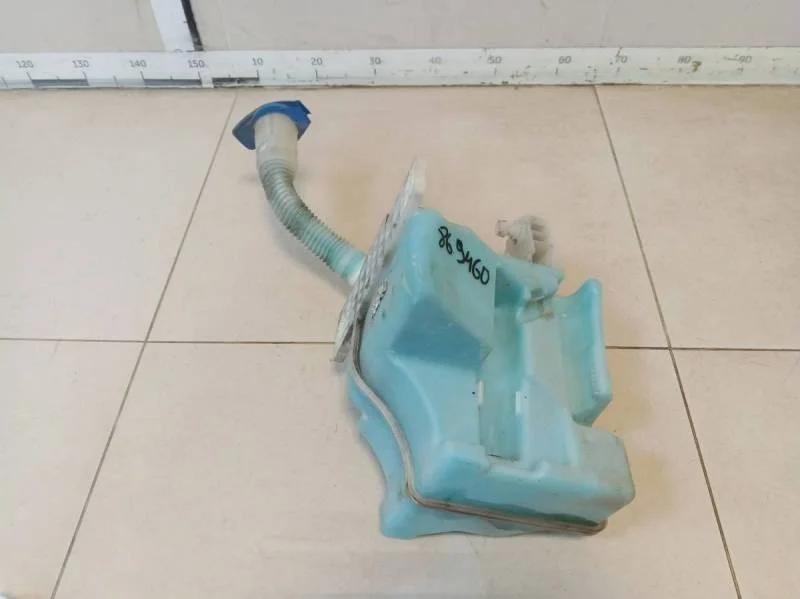 Бачок омывателя лобового стекла Volkswagen Polo (Sed RUS) 2011>