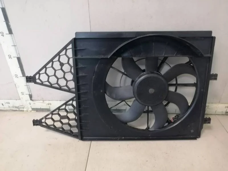 Диффузор вентилятора Volkswagen Polo (Sed RUS) 2011>