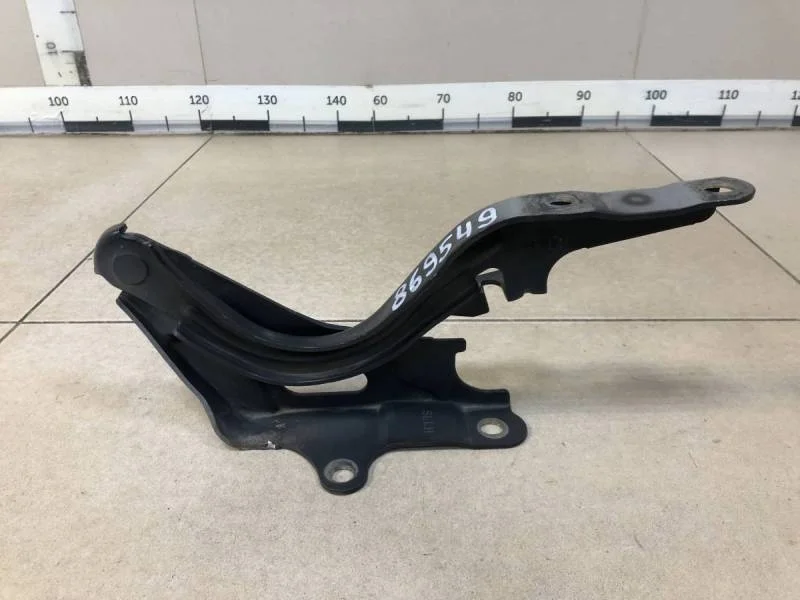 Петля капота левая Kia Sportage 3 (SL) 2010-2015