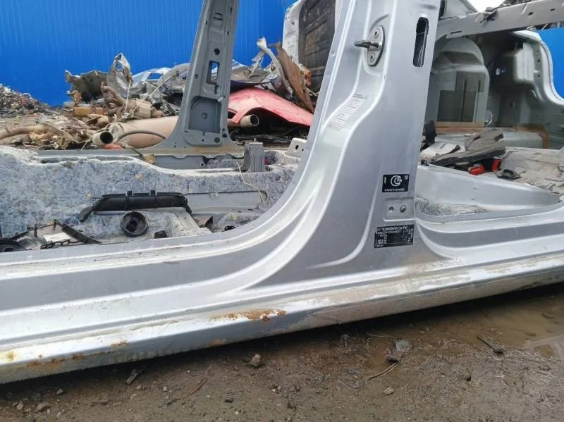 Порог со стойкой левый Volkswagen Polo (Sed RUS) 2011>