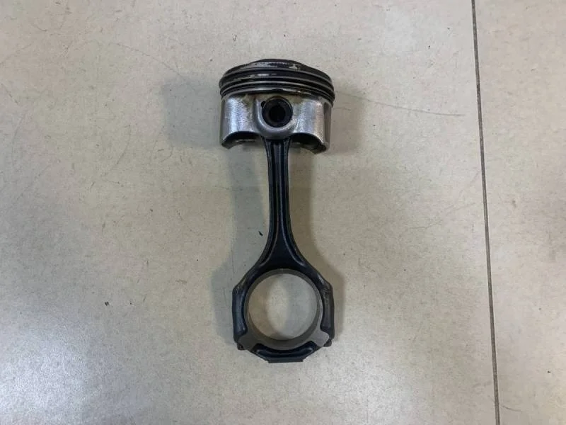 Поршень с шатуном Mercedes-Benz ML-Class (W164) 2005-2011