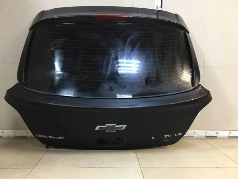 Дверь багажника со стеклом Chevrolet Cruze (J300) 2009-2016