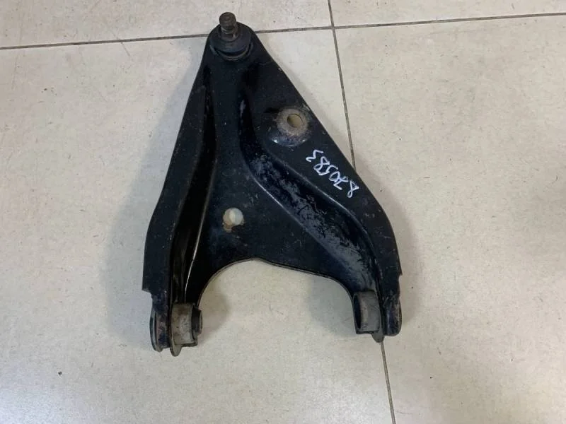 Рычаг передний правый Renault Logan (1) 2005-2014