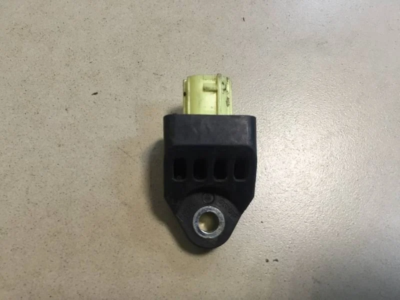 Датчик AIR BAG Toyota Camry (V40) 2006-2011
