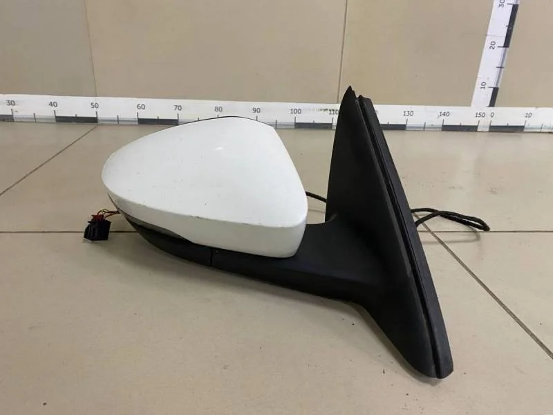 Зеркало правое электрическое Skoda Octavia (A7) 2013>