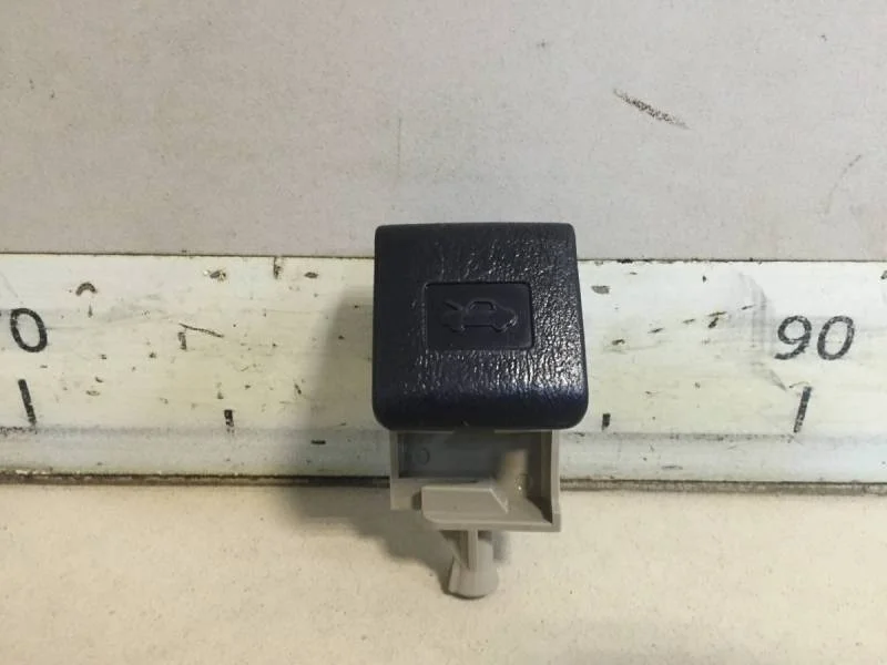 Ручка открывания капота Toyota Camry (V50) 2011-2017