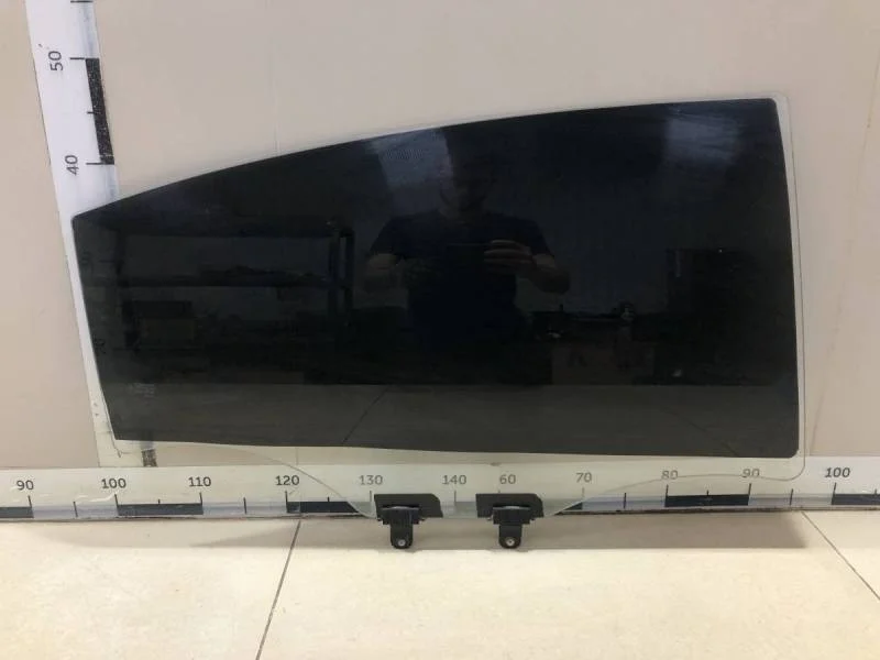 Стекло двери задней правой Kia Rio 4 (FB) 2017>