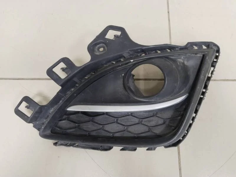 Рамка противотуманной фары левой Mazda Mazda 6 (GH) 2007-2012