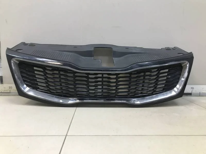 Решетка радиатора Kia Rio 3 (UB) 2011-2017